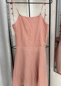 Berrylush Women Rose Solid Styled Back Fit
