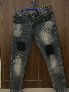 Navy Jeans Heavy Distressed