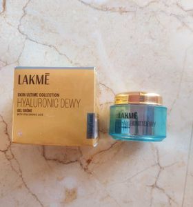 Lakme Hyaluronic Dewy Gel Creme