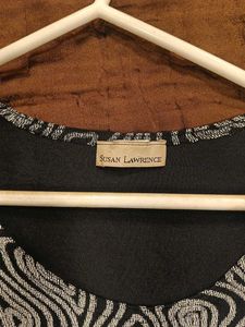 Unique Swirl Print Sleeveless Top