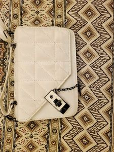 Elegant White Quilted Sling Bag for Women