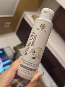 AL GLAZE White Lily Face Wash