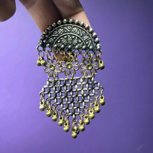 Antique Metallic Stud Earrings
