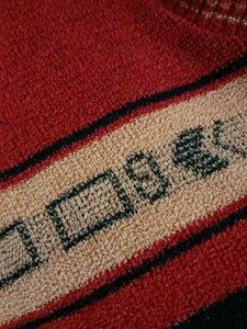 Vintage Men's Red Sleeveless Sweater