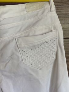 Women's White Cropped Pants