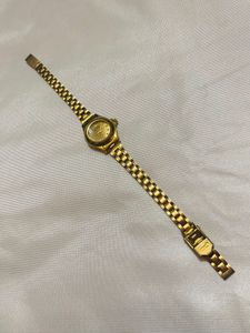 Vintage Gold-Tone Watch