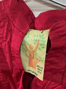 Red Sleeveless Top