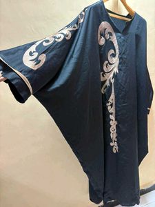 Elegant Black Abaya with Gold Embellishments