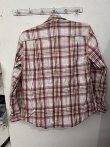 Women’s Plaid Button-Up Shirt