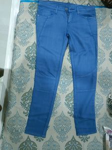Brand New Women Blue Jeans