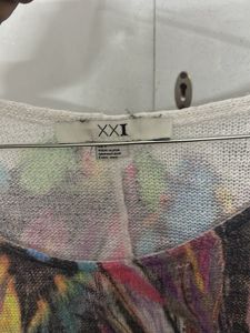 Colorful Feather Print Lightweight Top