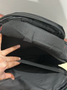 New- Backpack 🎒with 5 zip pockets
