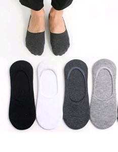 Brand New Seal Pack 4 Peice Socks