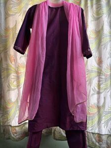 Elegant Embroidered Kurta Set