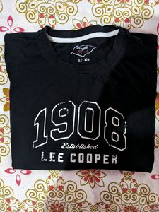 Black Jersey Style Crop Tee 🖤