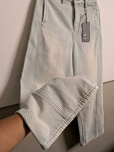 Light Wash Wide Leg baggy denim