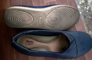 Blue Ballet Flats