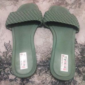 New Olive Green Flats🆕