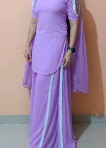 90's inspire suit (Karishma Kapoor)