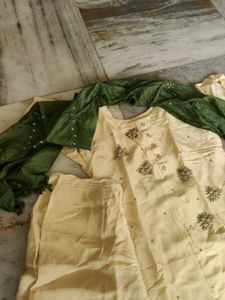 Elegant Cream Kurta Set with Green Dupatta