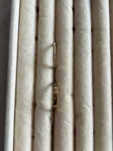 Set of 8 Elegant Gold Rings