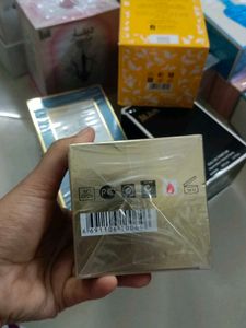 Fawah Eau de Parfum