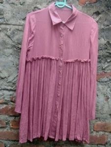 Chic Pink Tunic Top with Ruffle Detail