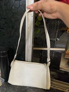 Stylish White Hobo Bag
