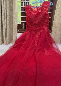 I Am Selling An Evening Gown