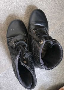 Black Quilted Lace-Up Boots