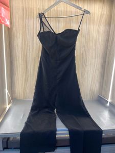 NEW KAZO Chic Black One-Shoulder Jumpsuit