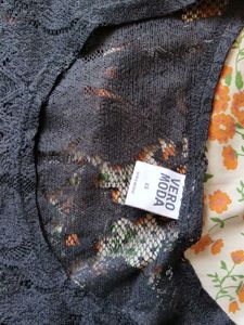 Elegant Black Lace Short Sleeve Top