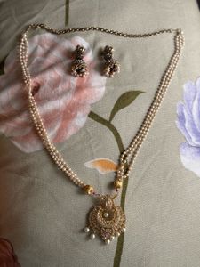 Elegant Pearl &amp; Kundan Necklace Set