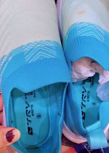 Comfortable &amp; Stylish Slip-On Sneakers