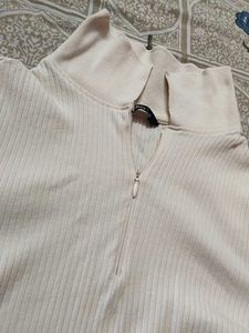 Ribbed Collared Zip-Up Long Sleeve Top