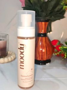 Moody DermaSoothe Essence Face Mist