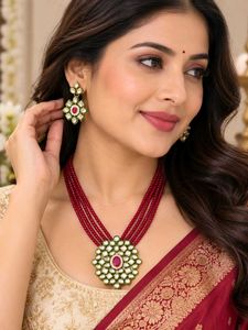 Stunning Marron Beaded Necklace &amp; Earring Set