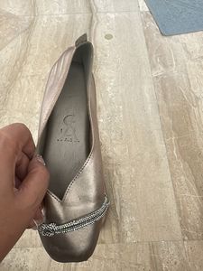 Chic Rose Gold Ballet Flats