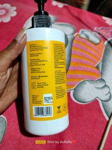 ARATA VITAMIN C BODY WASH