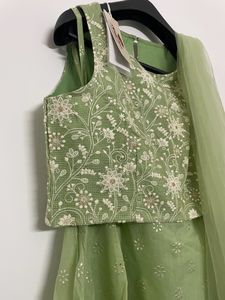 Price Drop Green Embroidered Thread Work