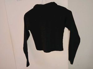 Black Cropped Zip-Up Long Sleeve Top
