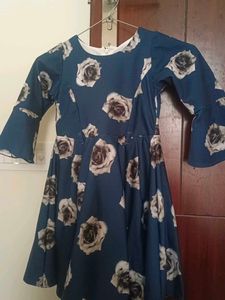 Blue Rose Print Bell Sleeve Dress