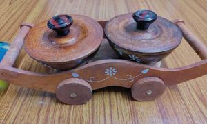 Vintage Carriage New Unused + Cute Knife