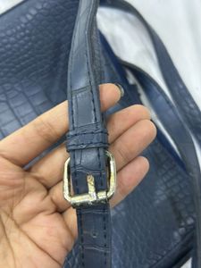 Esbeda Tote Bag