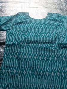 Elegant Teal Geometric Print Kurta