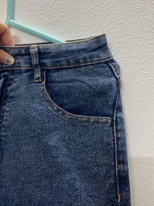 Straight Fit Jeans 👖