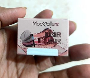 Mac mallure 3 in 1 compact blush highlighter
