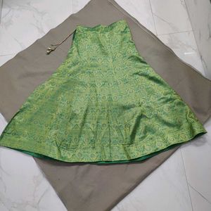 Vibrant Green Brocade Ethnic Skirt
