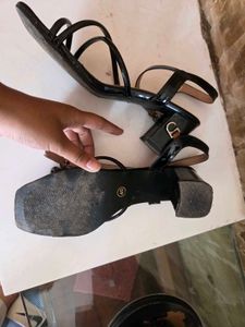 Stylish Black Block Heel Sandals