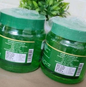 2 Garnier Micellar Water &amp; Two Alovera Gel
